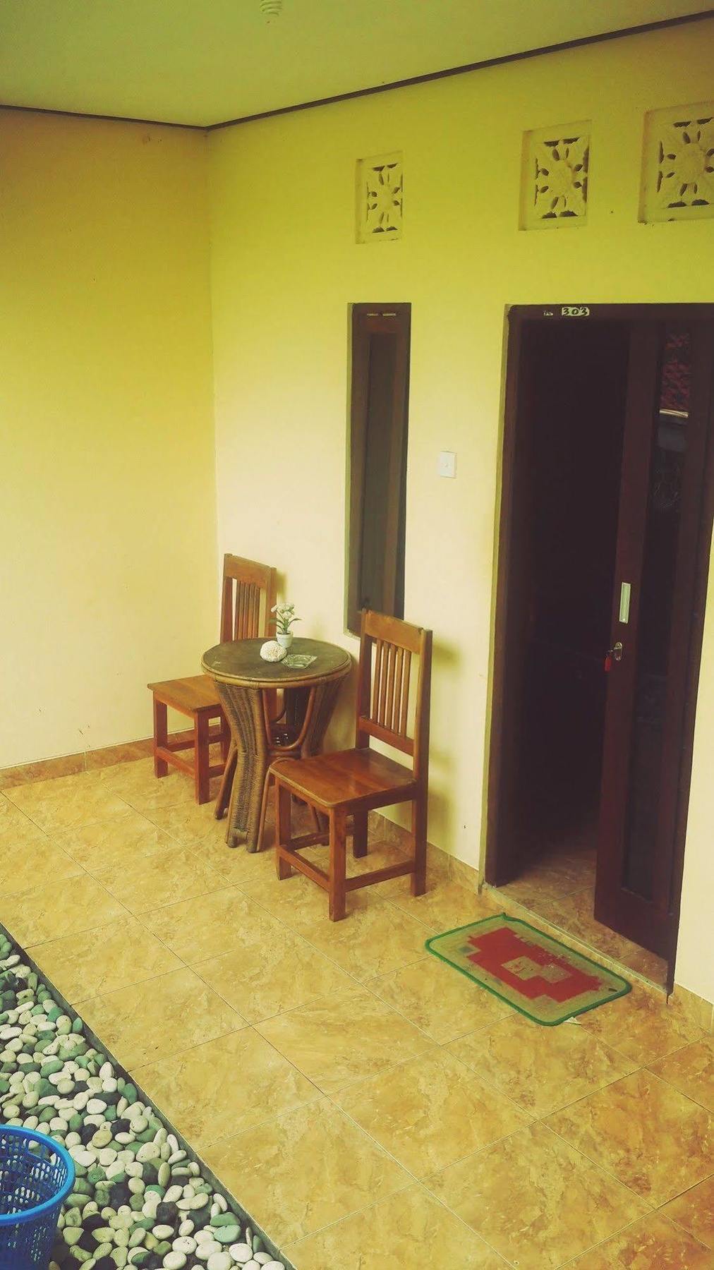 Belong Bunter Homestay อูลูวาตู ภายนอก รูปภาพ